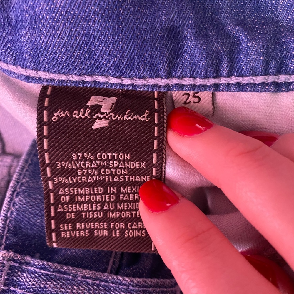 Jeans - Picture 3 of 3